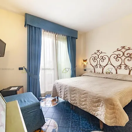 ホテル Terme Don Pepe 4*