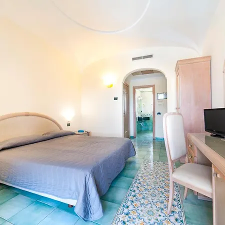 ホテル Terme Don Pepe 4*